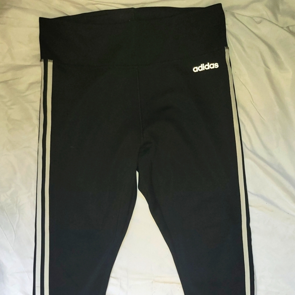 Adidas leggings